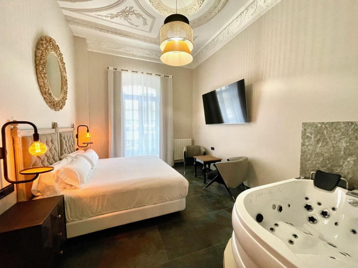 Akla Hotel Бадахос Екстериор снимка